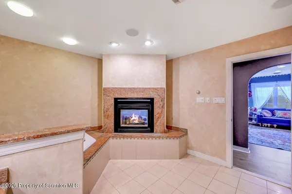 $814,900 | 20 Misty Lane, Clarks Summit, PA 18411