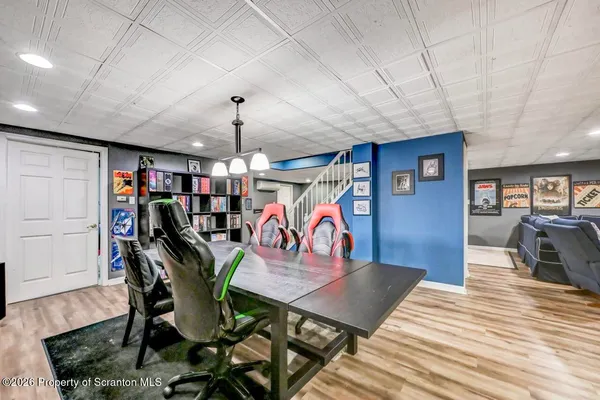 $814,900 | 20 Misty Lane, Clarks Summit, PA 18411