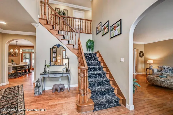 $814,900 | 20 Misty Lane, Clarks Summit, PA 18411