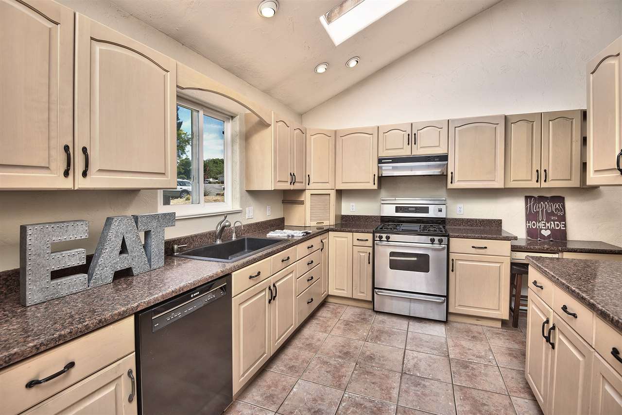 2370 Rana Road Grand Junction, CO 81507 - Photo 9 of 37 Gallery Image 9