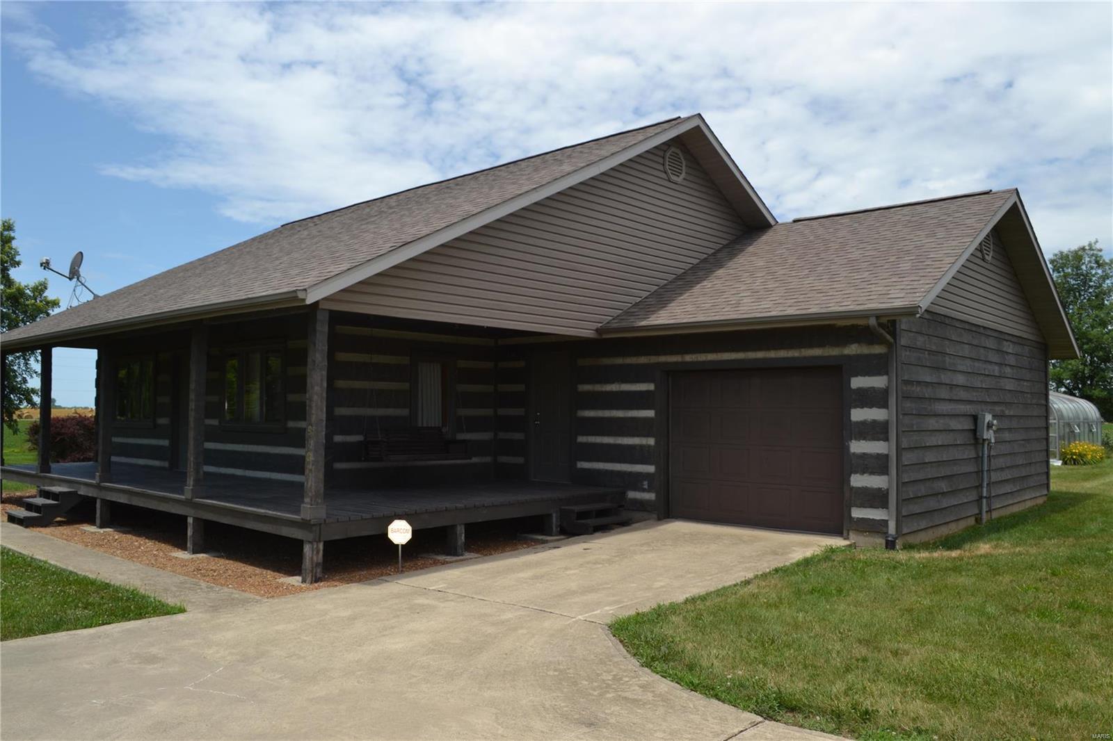 9101 Breese Road Breese, IL 62230 - Photo 8 of 33