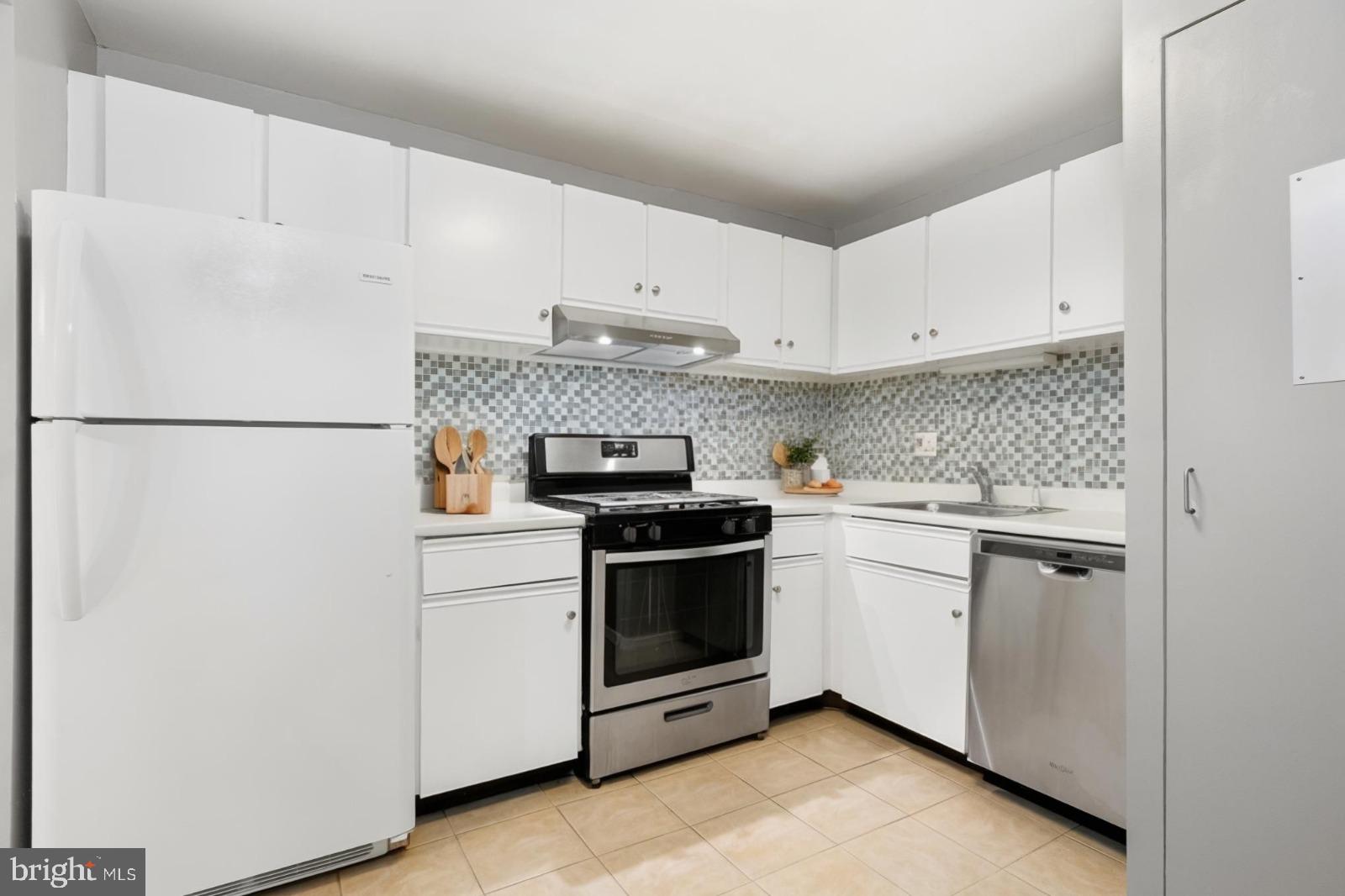 18927 Mills Choice Road, Unit 6 Montgomery Village, MD 20886 - Photo 11 of 33