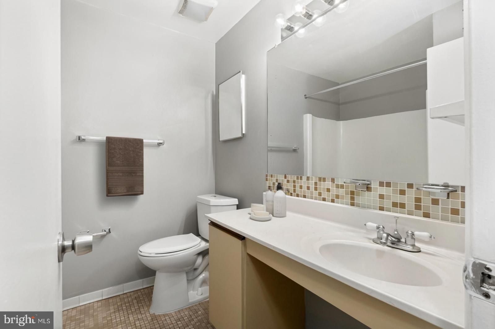 18927 Mills Choice Road, Unit 6 Montgomery Village, MD 20886 - Photo 25 of 33