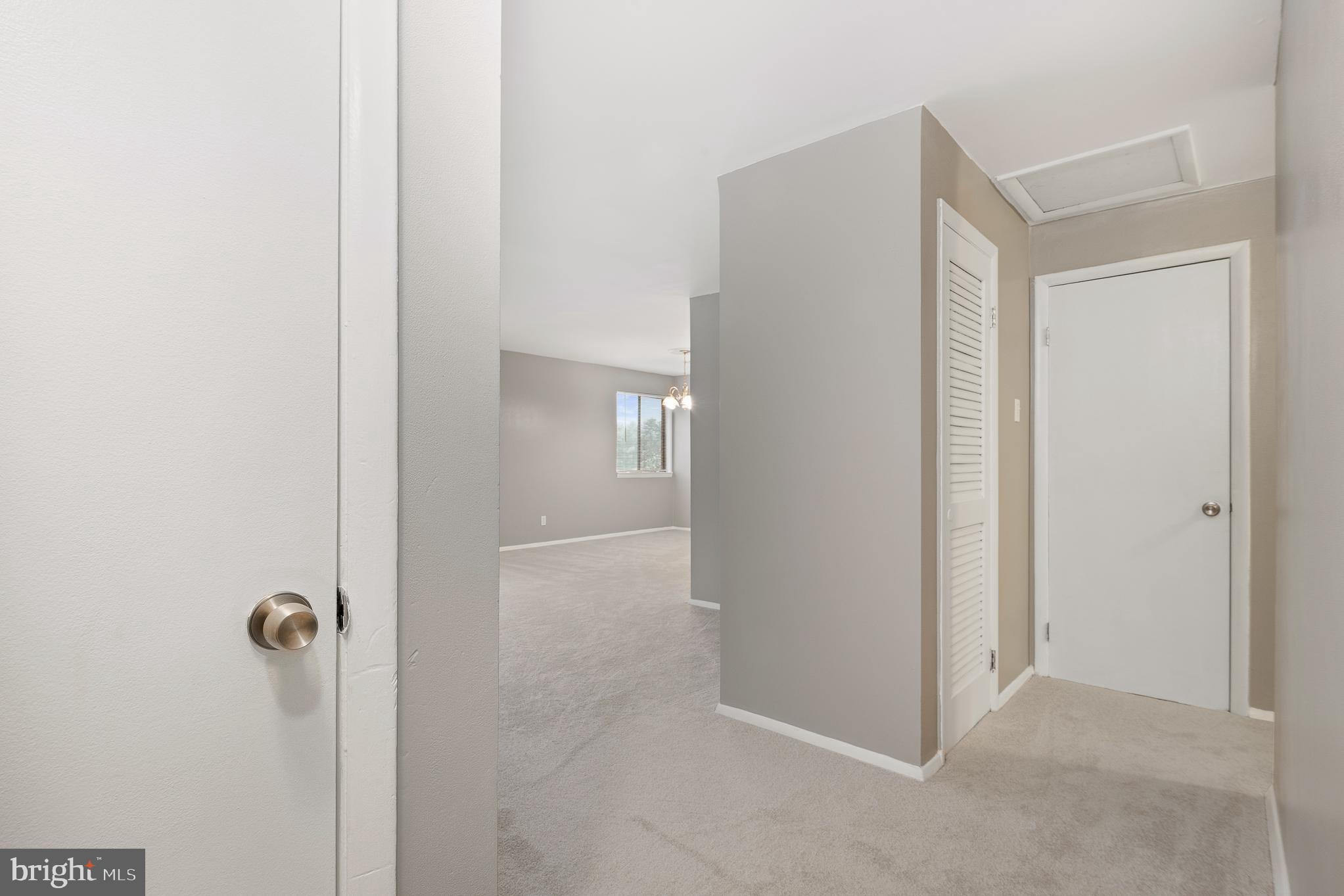 18927 Mills Choice Road, Unit 6 Montgomery Village, MD 20886 - Photo 5 of 33