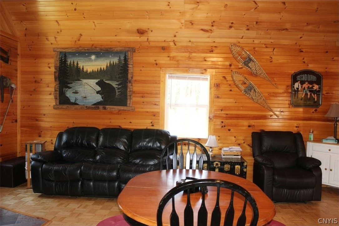 17 Lee Road Bernhards Bay, NY 13028 - Photo 7 of 19