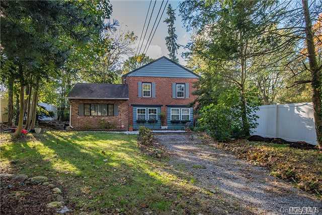293 Nassau Road Huntington, NY 11743 - Photo 1 of 1 Gallery Image 1