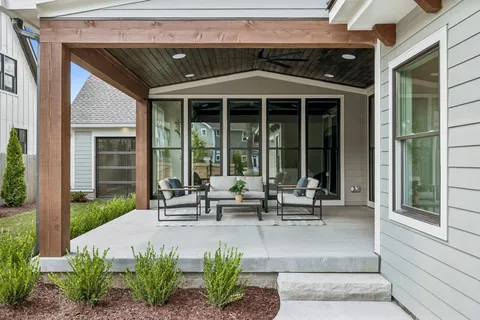$2,499,999 | 214 38th Avenue North, Nashville, TN 37209