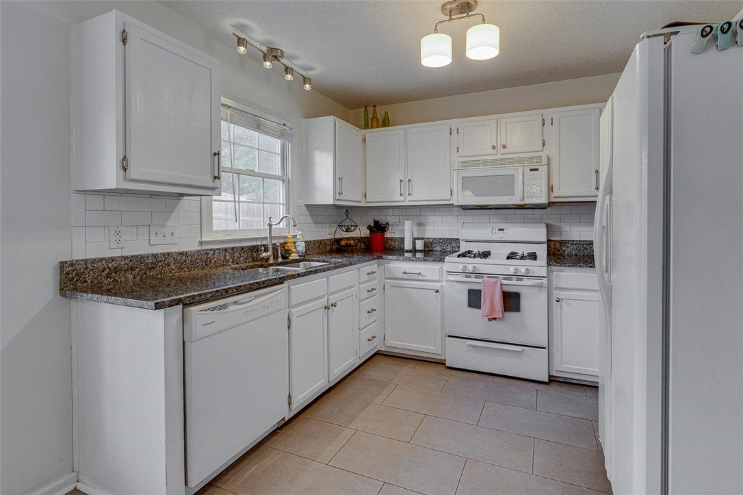 403 Canebrake Drive Anderson, SC 29621 - Photo 10 of 36 Gallery Image 10