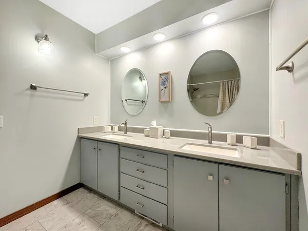 $459,900 | 37616 390th Avenue Southeast, Fosston, MN 56542