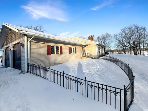 $475,000 | 37616 390th Avenue Southeast, Fosston, MN 56542