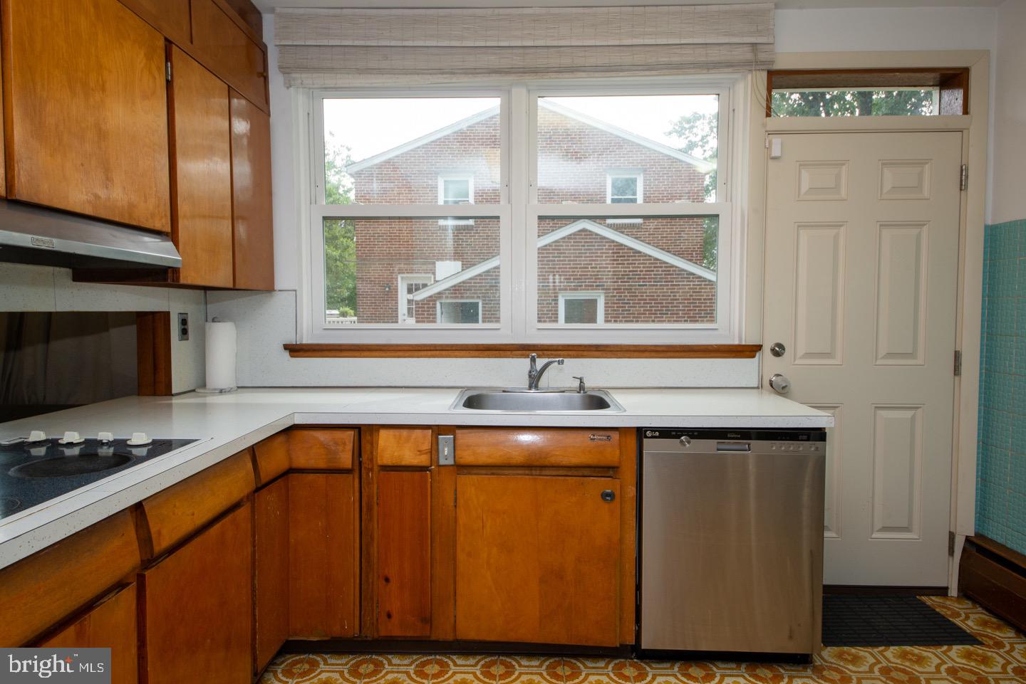 117 Kingston Road Cheltenham, PA 19012 - Photo 23 of 42