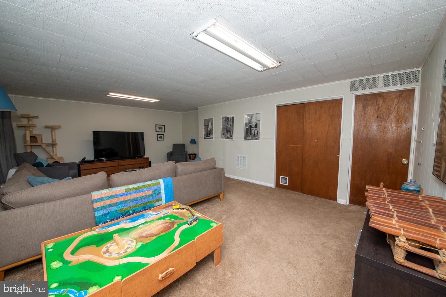 117 Kingston Road Cheltenham, PA 19012 - Photo 39 of 42