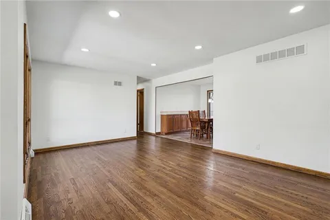 $274,950 | 2822 North 83rd Terrace, Kansas City, KS 66109