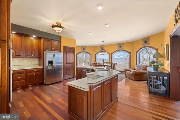 $1,149,000 | 1299 Edison Heights, Sunbury, PA 17801