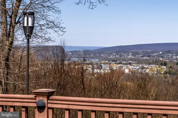 $1,149,000 | 1299 Edison Heights, Sunbury, PA 17801