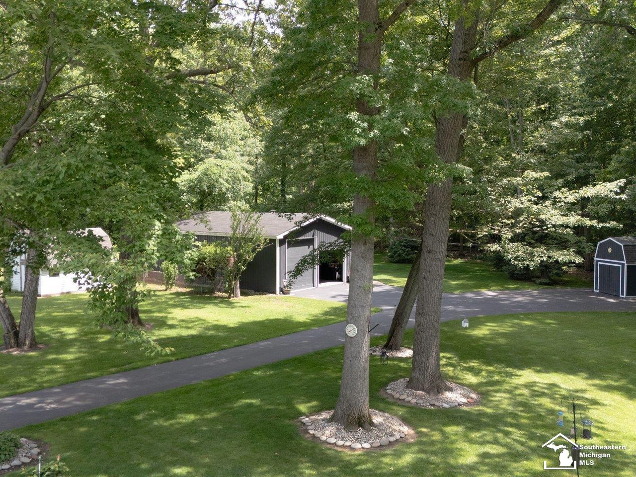 3119 West Dean Road Lambertville, MI 48144 - Photo 46 of 57