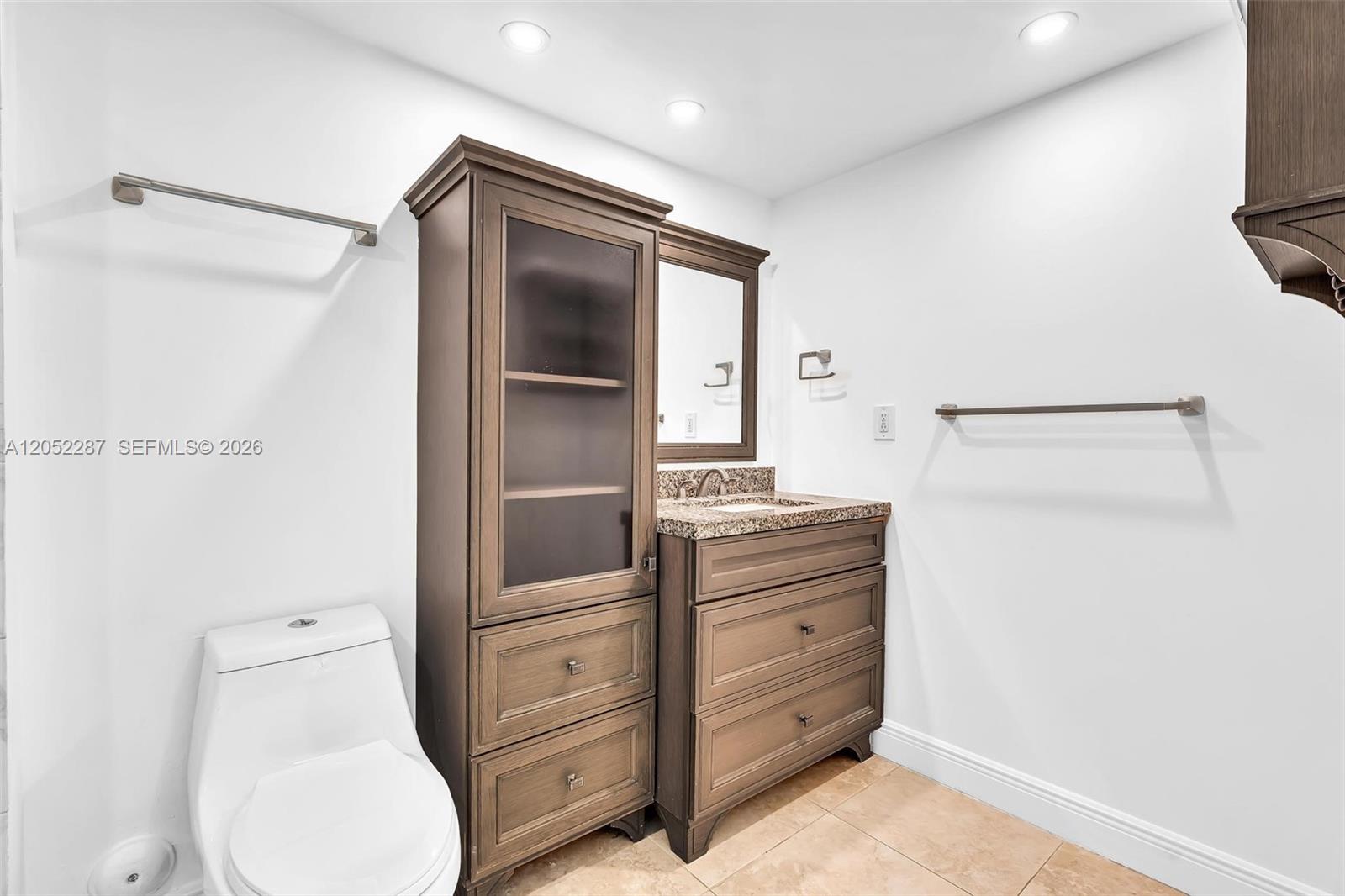 2665 Southwest 37th Avenue, Unit 313 Miami, FL 33133 - Photo 18 of 24