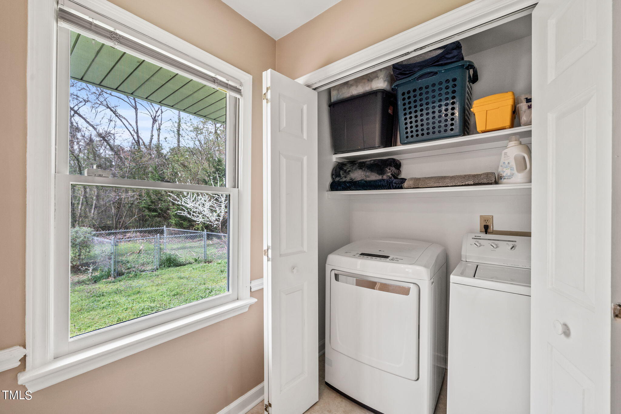 2415 Tryon Road Durham, NC 27705 - Photo 15 of 39 a utility room with dryer and washer
