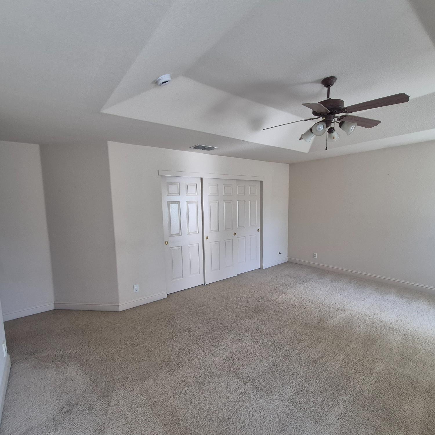 2604 Javan Lane Carmichael, CA 95608 - Photo 17 of 40 a view of a livingroom with a ceiling fan