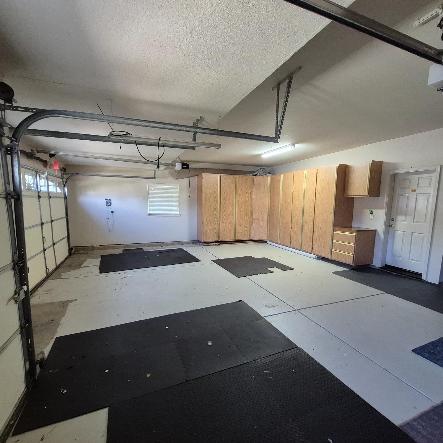 2604 Javan Lane Carmichael, CA 95608 - Photo 33 of 40 a view of a garage