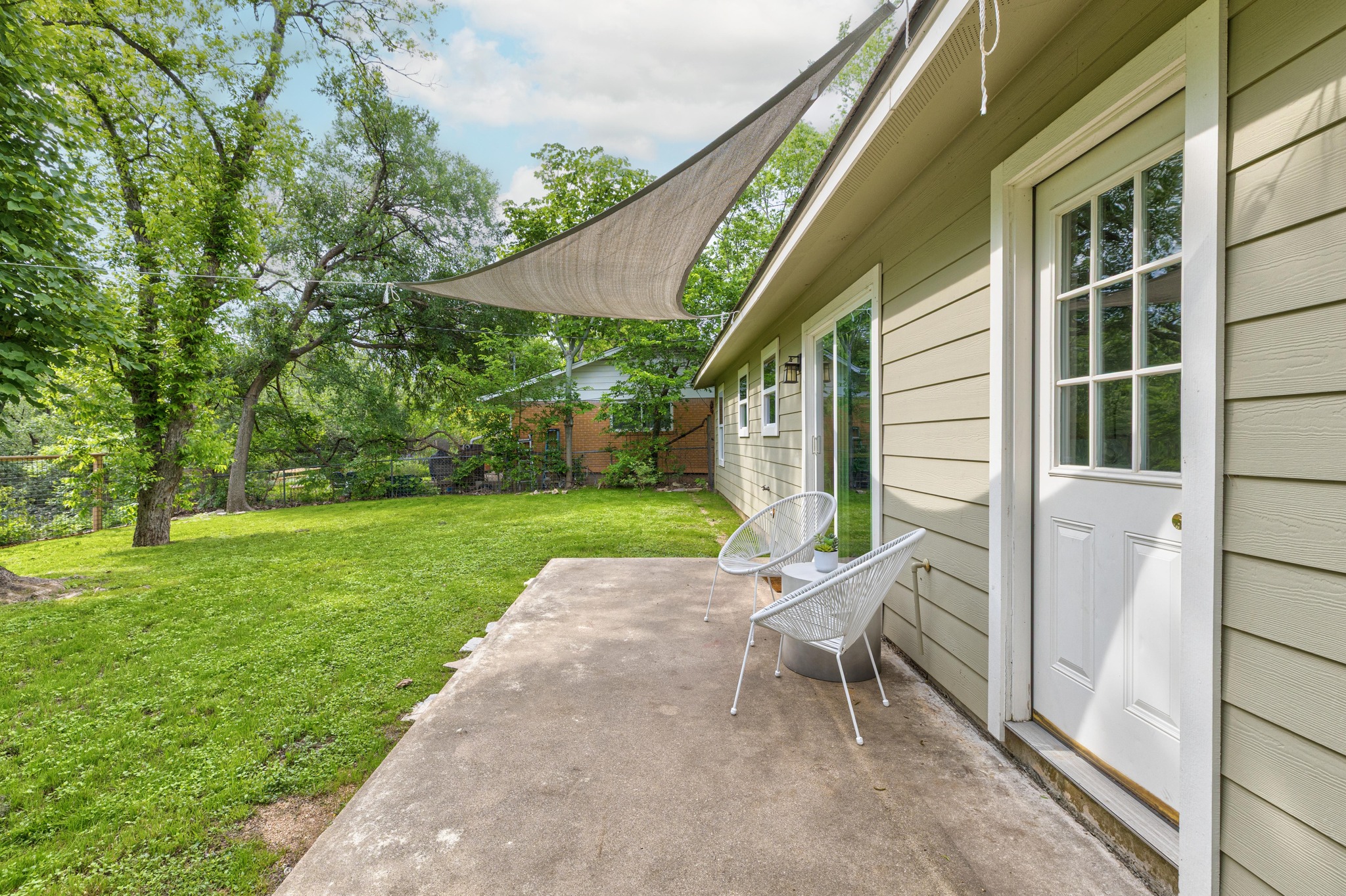 1813 Loreto Drive Austin, TX 78721 - Photo 24 of 28