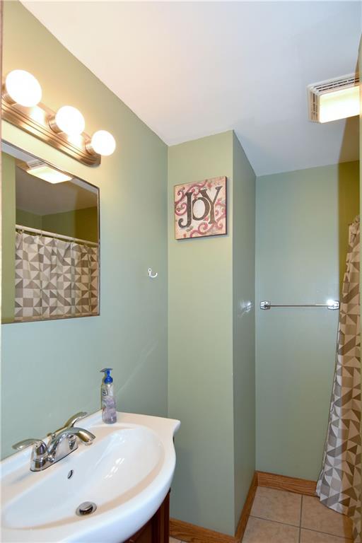 26 Simon Road Cheswick, PA 15024 - Photo 14 of 22 Gallery Image 14