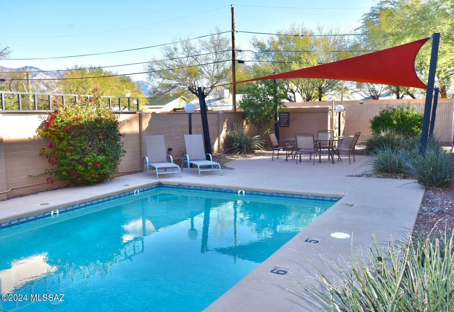 811 East Prince Road, Unit 121 Tucson, AZ 85719 - Photo 2 of 17