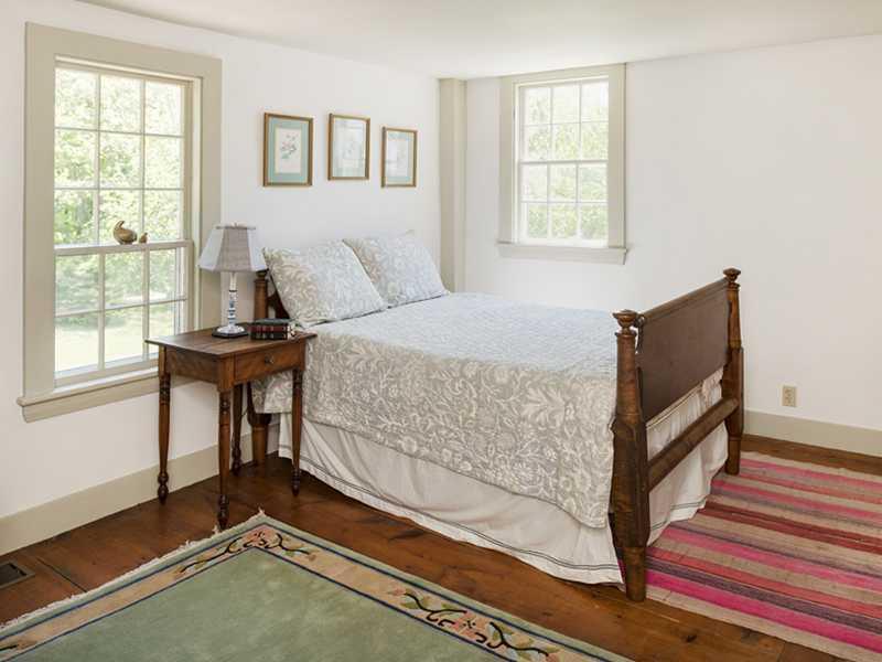 608 River Road Newcastle, ME 04553 - Photo 15 of 26 Bedroom. Guest room 3