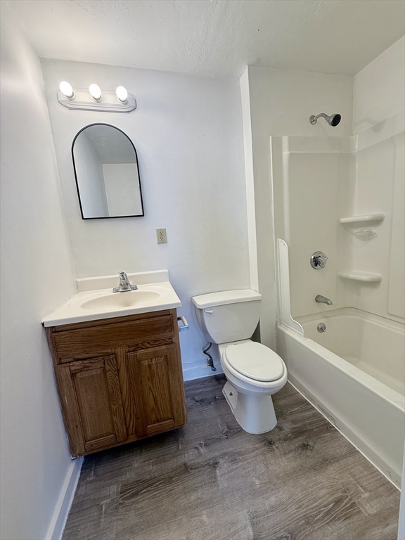 7 Cottage Street, Unit 2 Worcester, MA 01609 - Photo 6 of 9