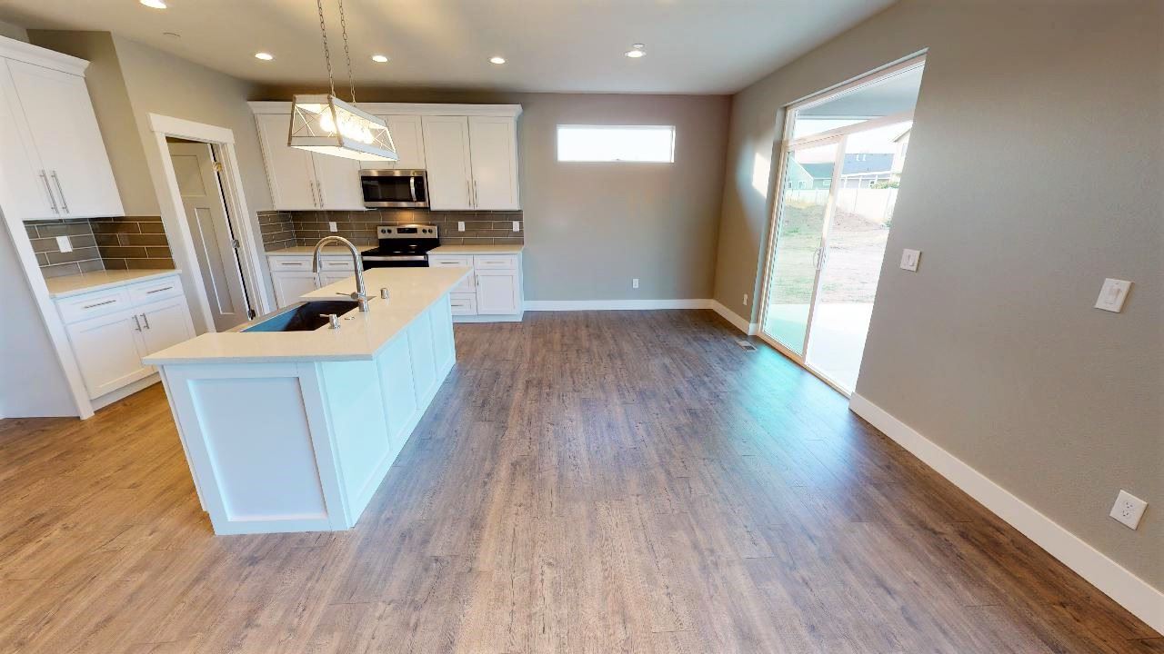 7602 North 5 Mile Road Spokane, WA 99208 - Photo 13 of 50
