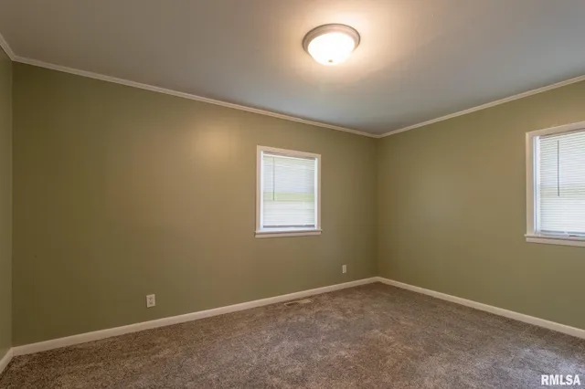 $119,900 | 405 South State Street, East Galesburg, IL 61430