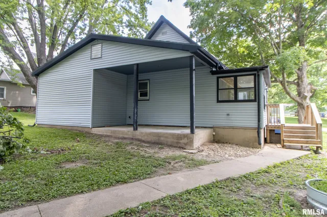 $119,900 | 405 South State Street, East Galesburg, IL 61430