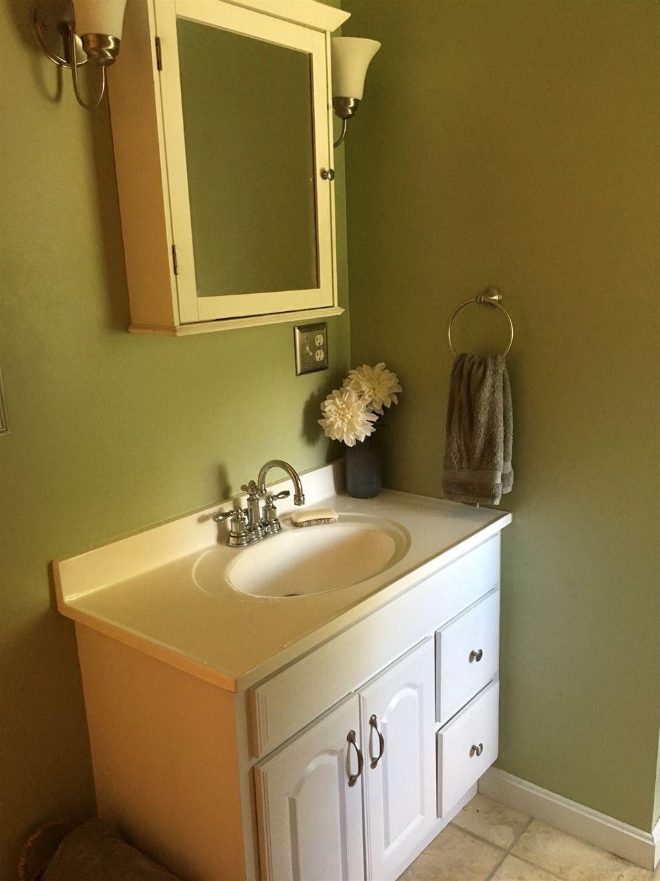 86 US Rte 4a, Unit 23U Enfield, NH 03748 - Photo 8 of 12 Gallery Image 8