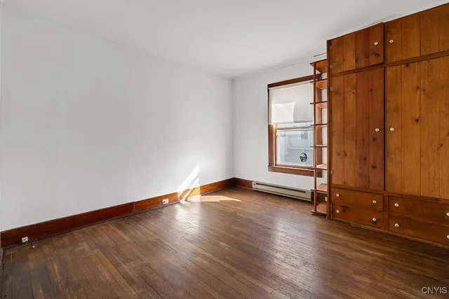 $189,900 | 406 South Main Street, Groton, NY 13073