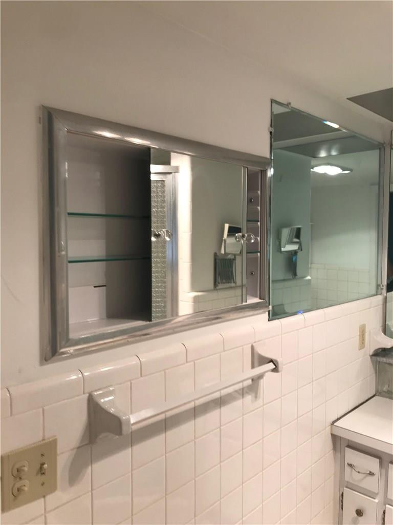 2160 Northeast 36th Street, Unit 35 Lighthouse Point, FL 33064 - Photo 21 of 47 Photo 21