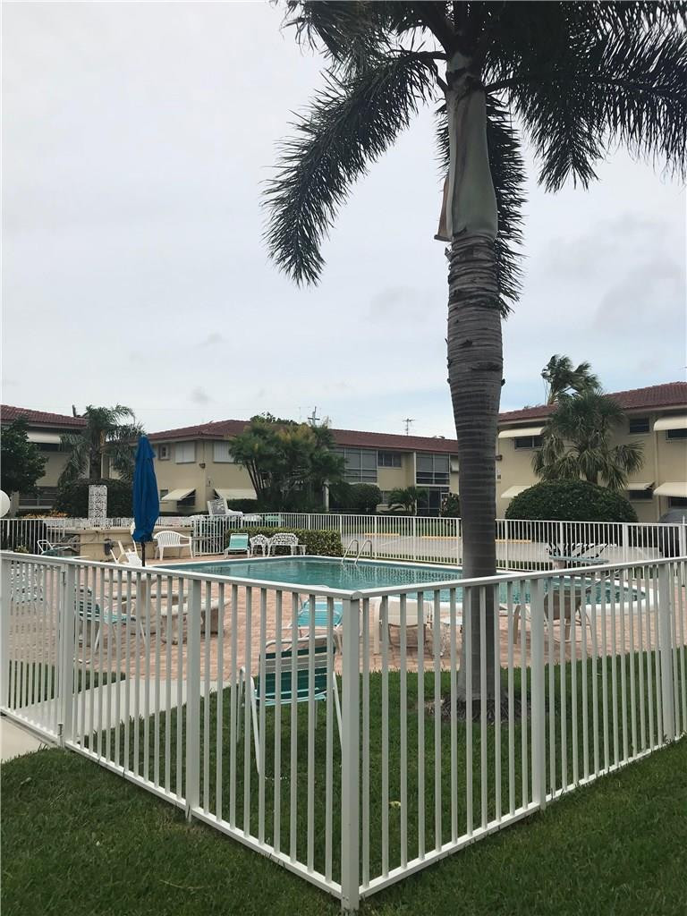2160 Northeast 36th Street, Unit 35 Lighthouse Point, FL 33064 - Photo 37 of 47 Photo 37