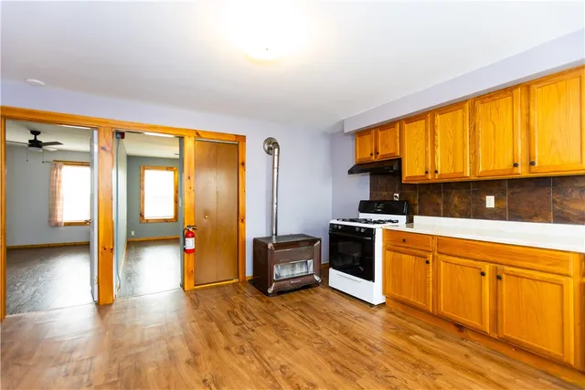 $1,200 | 42 Bentley Street, Unit 2, Woonsocket, RI 02895