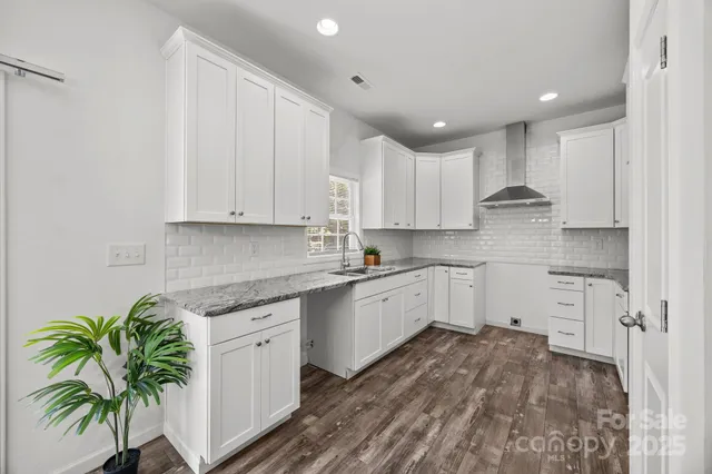 $750,000 | 14532 East Rocky River Road, Davidson, NC 28036