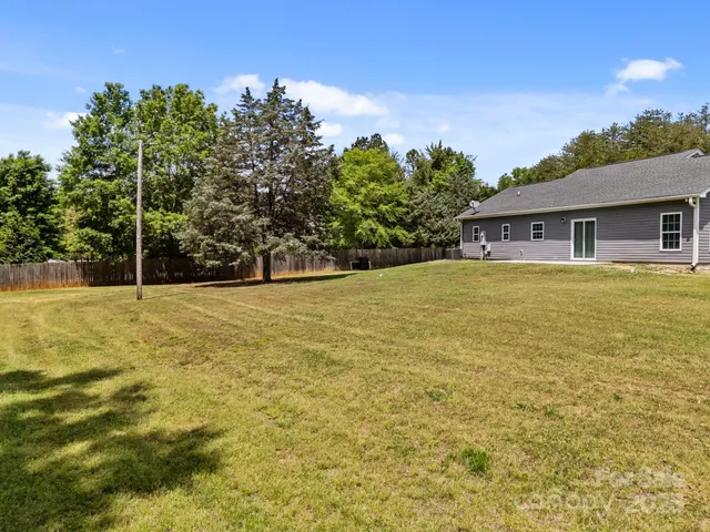 $750,000 | 14532 East Rocky River Road, Davidson, NC 28036