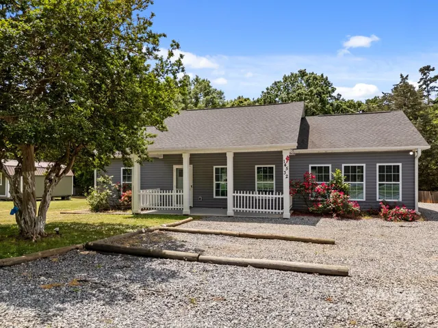 $750,000 | 14532 East Rocky River Road, Davidson, NC 28036