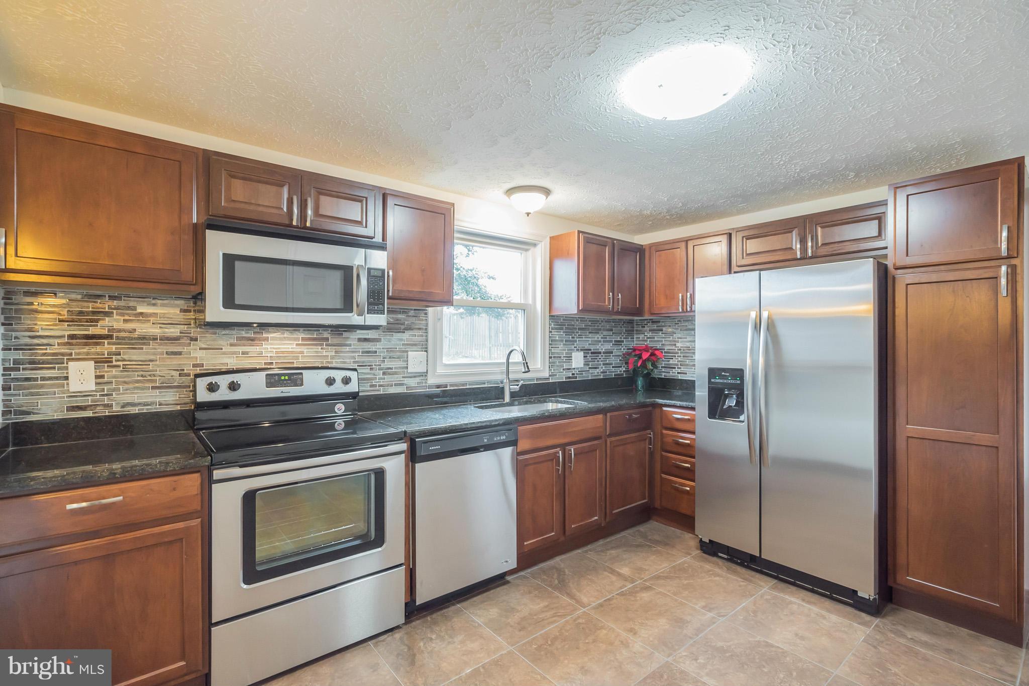 10410 Brandywine Road Clinton, MD 20735 - Photo 10 of 27 Kitchen
