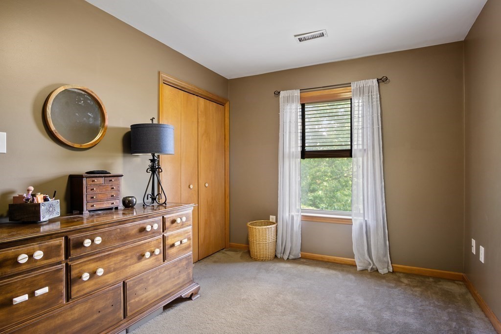 14 Arrowsic Street Worcester, MA 01606 - Photo 20 of 34 Gallery Image 20