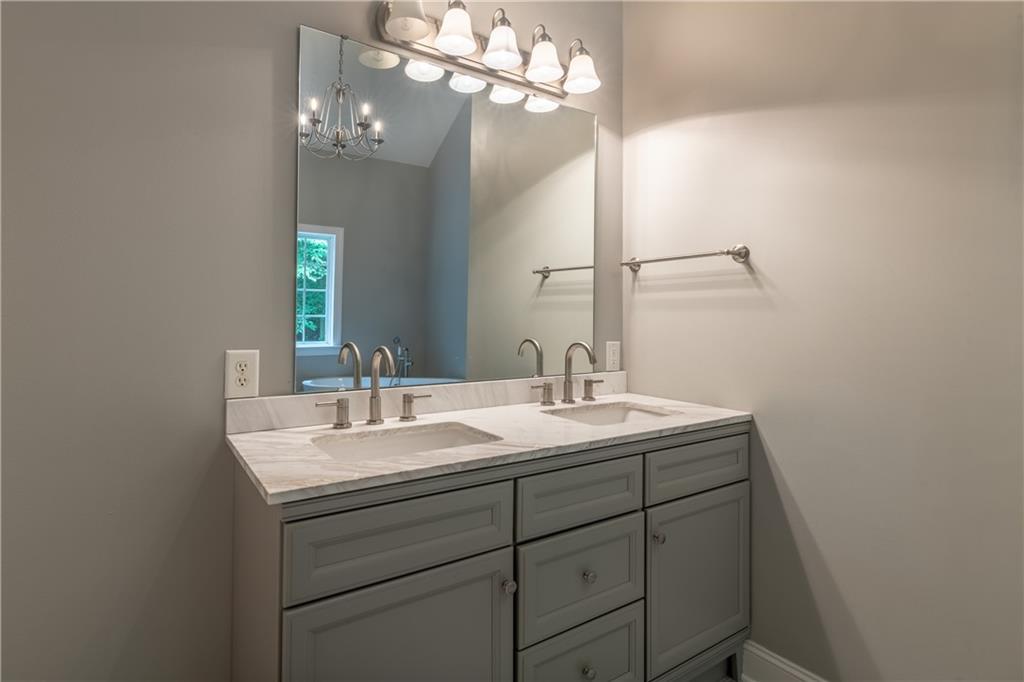 5181 Heather Road Southeast Smyrna, GA 30082 - Photo 13 of 27