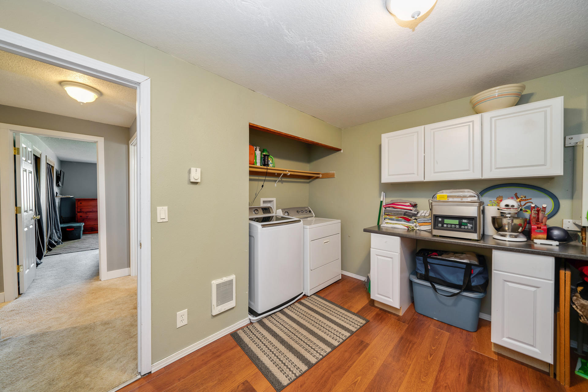 35355 Bayside Gardens Road Nehalem, OR 97131 - Photo 24 of 42 Utility Room/Pantry Room