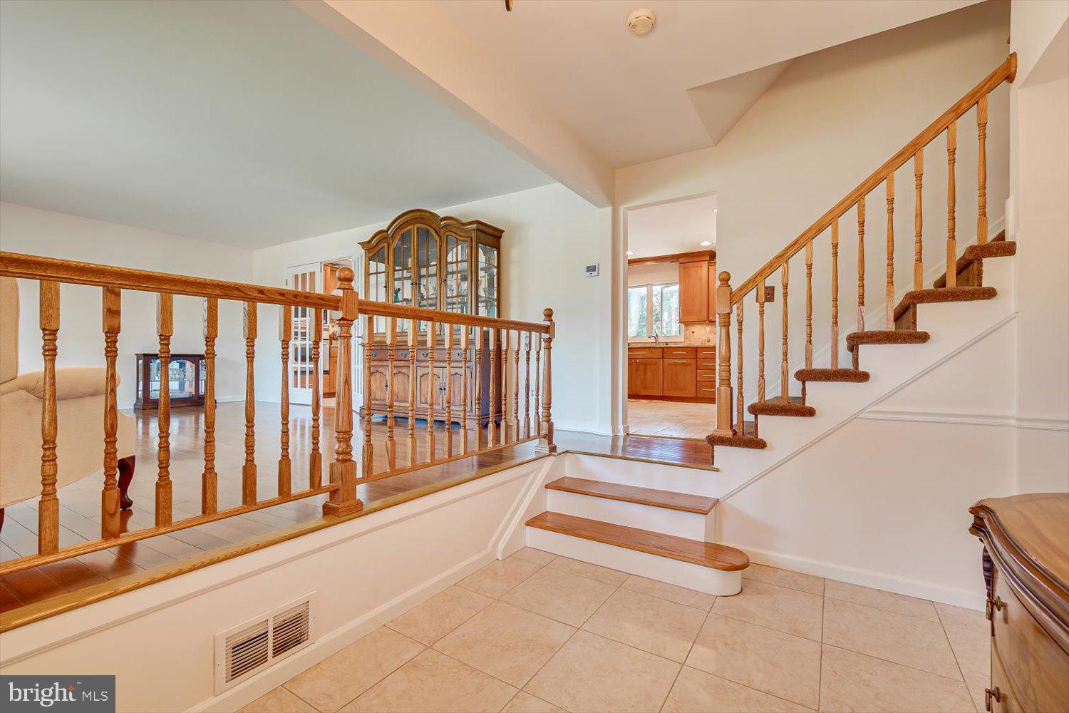 86 Albemarle Road Hamilton, NJ 08690 - Photo 5 of 49 Inviting entryway with elegant staircase.