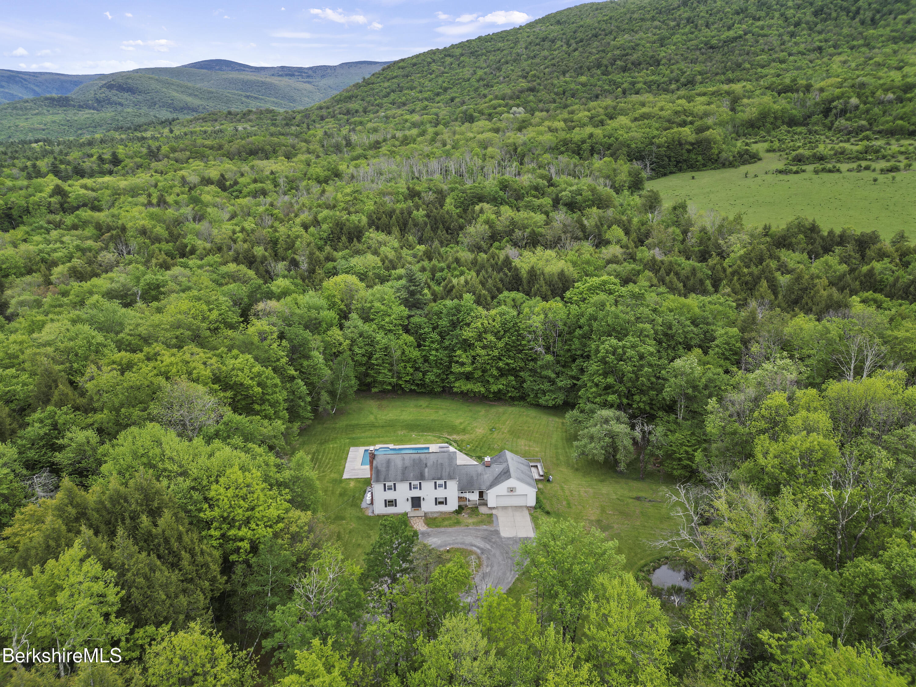 888 Hancock Road Williamstown, MA 01267 - Photo 76 of 78 925 Aerial View