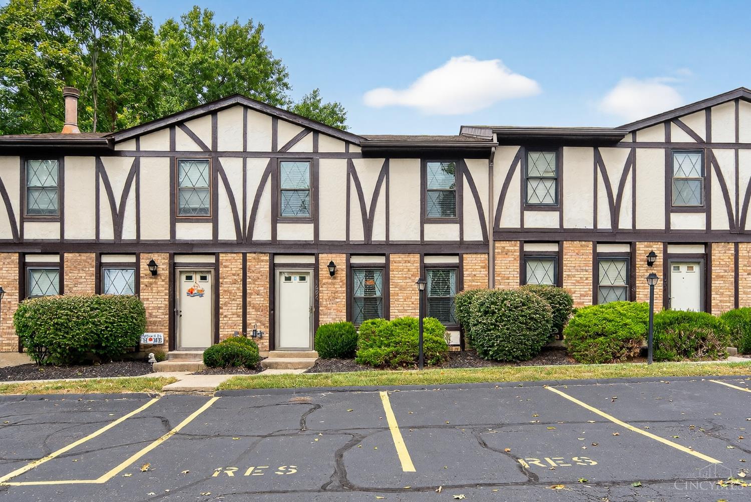 1696 Devils Backbone Road Cincinnati, OH 45233 - Photo 1 of 32 Gallery Image 1