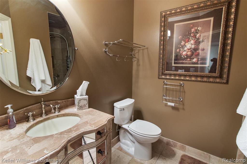 3694 Windingbrook Circle Rochester Hills, MI 48309 - Photo 22 of 44