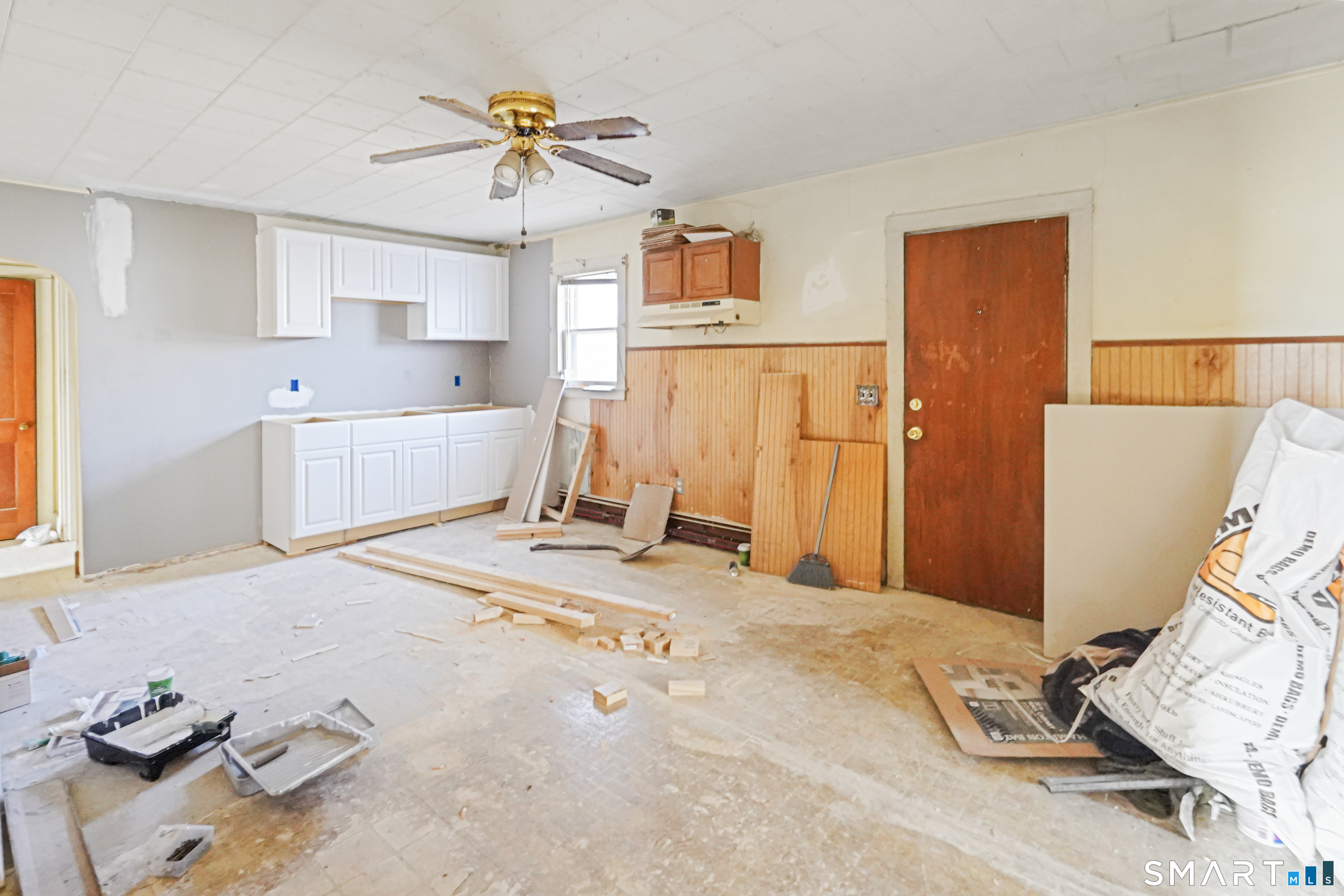 383 Putnam Pike Killingly, CT 06241 - Photo 27 of 40