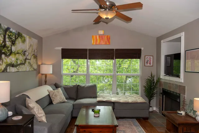 $1,500 | 700 Daniel Ellis Drive, Unit 12303, Charleston, SC 29412